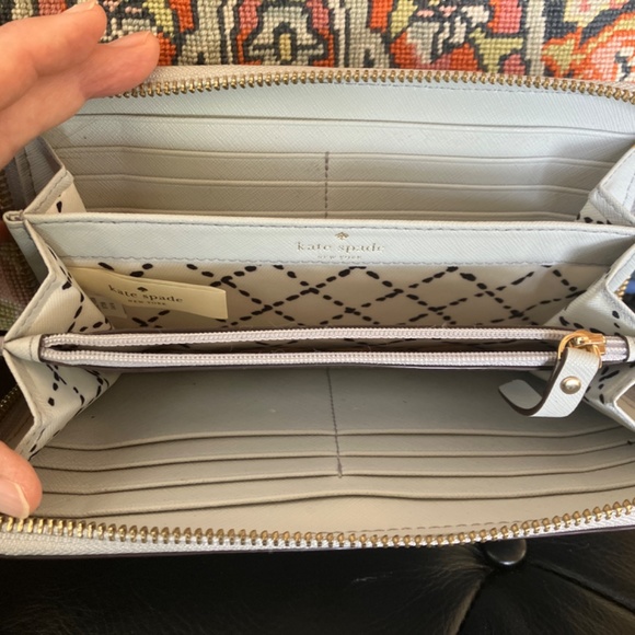 Kate Spade wallet - Picture 3 of 7